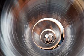 Труби Північного Потоку -2 до обробки антикорозійними покриттями, фото: Harald Hoyer, CC BY-SA 2