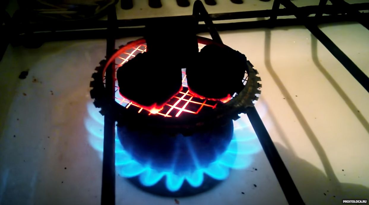 Як розпалити вугілля на газовій плиті