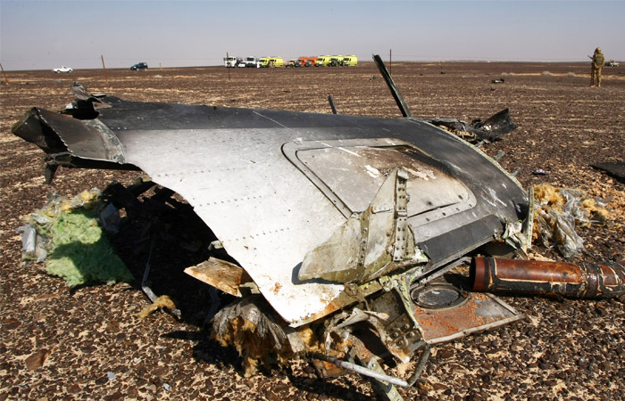 Неназване джерело повідомило французькому телеканалу, що бортовий самописець зафіксував звук вибуху на борту   Місце катастрофи російського літака Airbus A321 в Єгипті   Фото: ТАСС, Максим Григор'єв   Москва