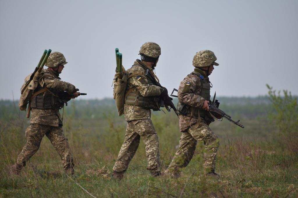 У законі, зокрема, визначаються основні цілі політики, покликані забезпечити суспільству і кожному окремому громадянинові захист від загроз