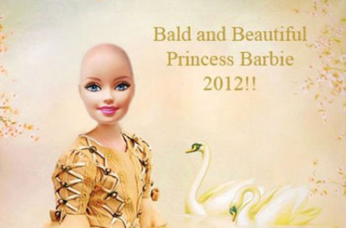 1 апреля 2012, 23:54 Переглядів:   Ляльку Барбі без волосся випустять для дітей, що перенесли хіміотерапію, фото jezebel