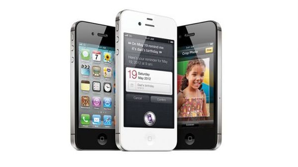 iPhone 4S (п'яте покоління), 2011